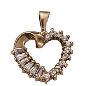 10K Yellow Gold Clear Cubic Zirconia Heart Pendant K847